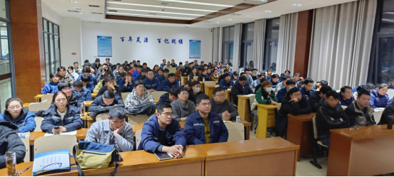 筑牢安全防线 赋能产业发展——阜阳技师学院2025年安全生产与特种作业人员安全技术培训全面启动